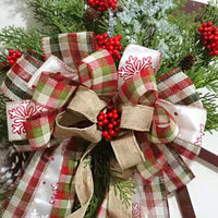 Christmas Holiday Decoration Farmhouse Wagon Wheel