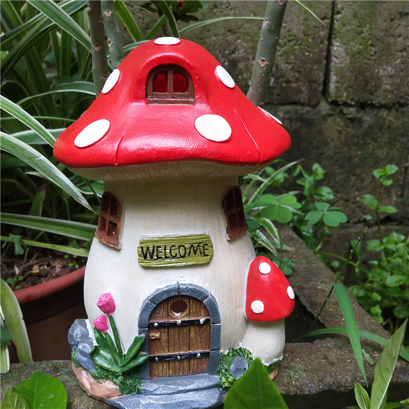 Mushroom House Solar Lamp Resin Handicraft Garden