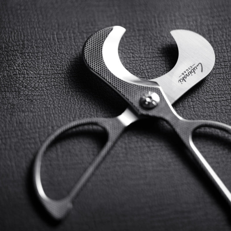 Sharp Cigar Scissors Stainless Steel With Leather Protective Sleeve