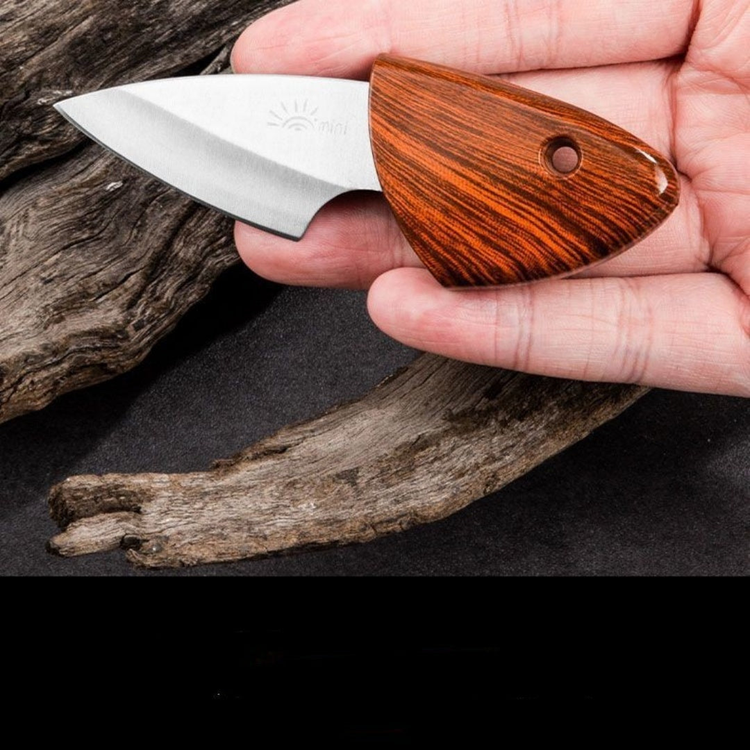 Portable Knife With Shell Wood Grain