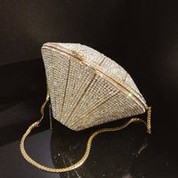 Three-dimensional diamond shape dinner clutch