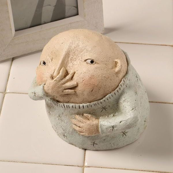 Boy Girl Pinch Nose Bathroom Statue Resin Decorations